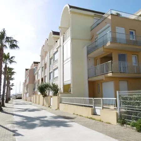 - Confortable T2 Renove Avec Parking - Secteur Vieux Village - 4 Pers. - Fr-1-796-18 * Gruissan