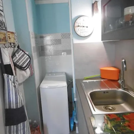 Apartment - Confortable T2 Renove Avec Parking - Secteur Vieux Village - 4 Pers. - Fr-1-796-18 *